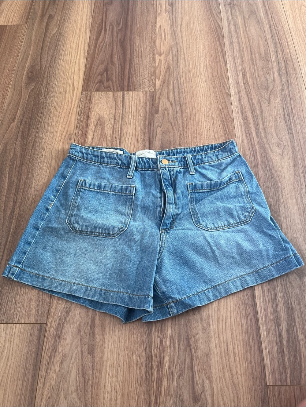 Universal Thread Light Blue Denim High-Rise Shorts